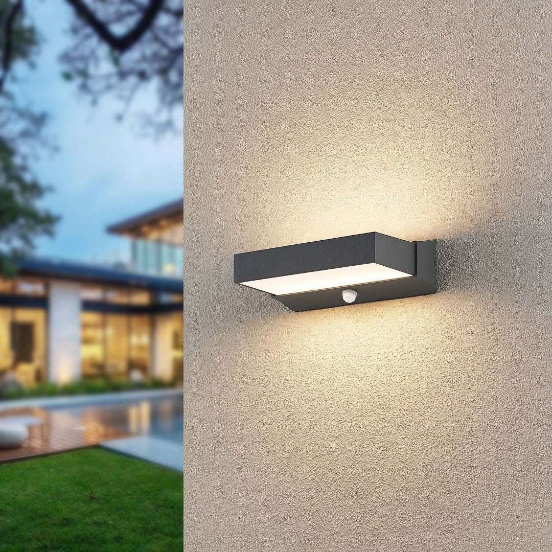CUANDO | Wall lamp | Anthracite | Diecast aluminium