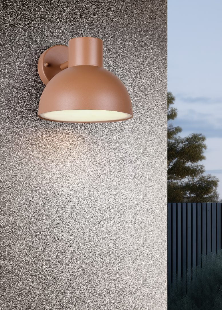 ELBE | Wall lamp | Apricot | Diecast aluminium