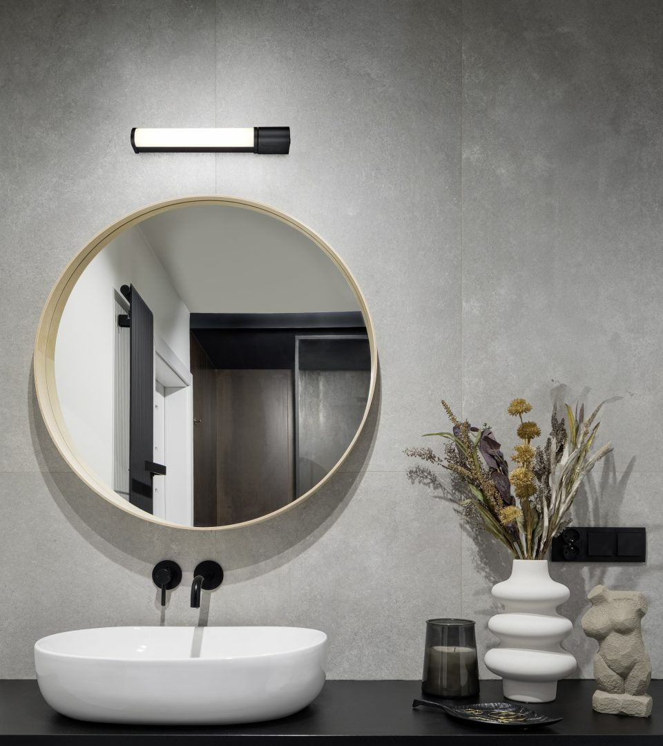 PIERA | Wall lamp | Black mat | Plastic