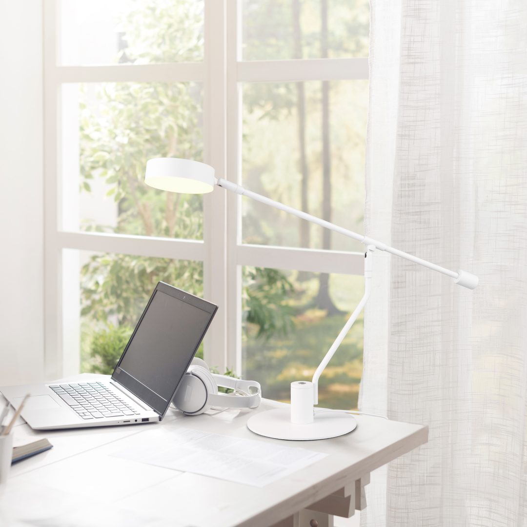 MANDURO | Table lamp | White mat | Metal