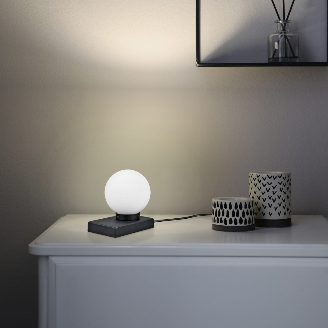 DAVI II | Table lamp | Black mat | Metal