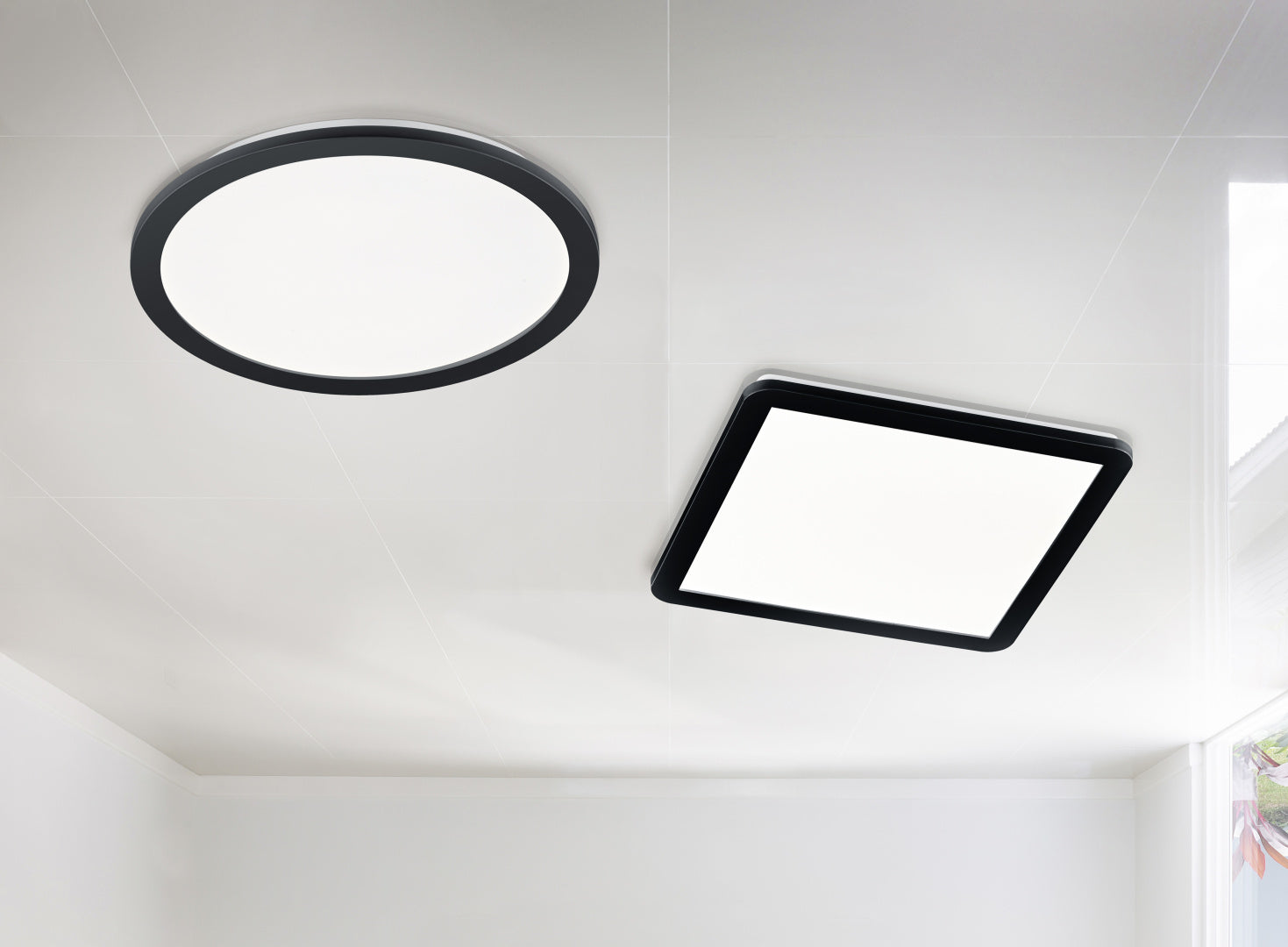 CAMILLA | Ceiling lamp | Black mat | Plastic