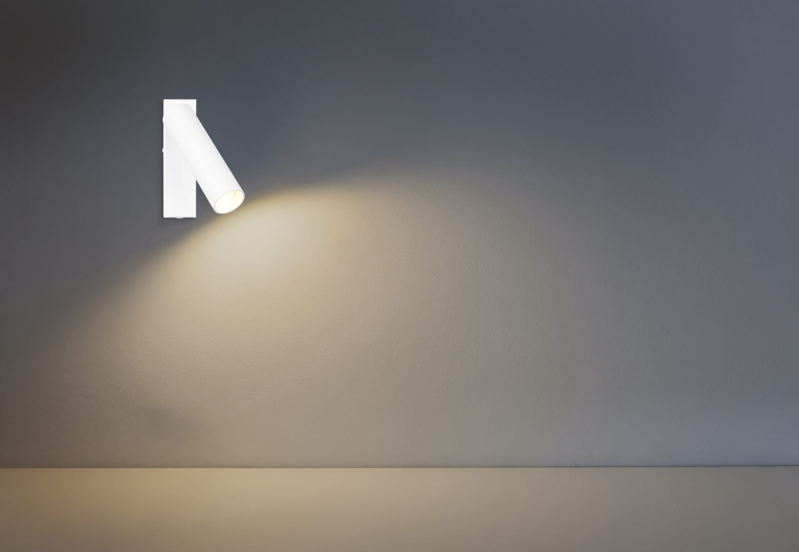 AMBALA | Spot | White mat | Metal