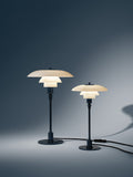 Louis Poulsen PH 3/2 stolní lampa Glossy Deep Blue