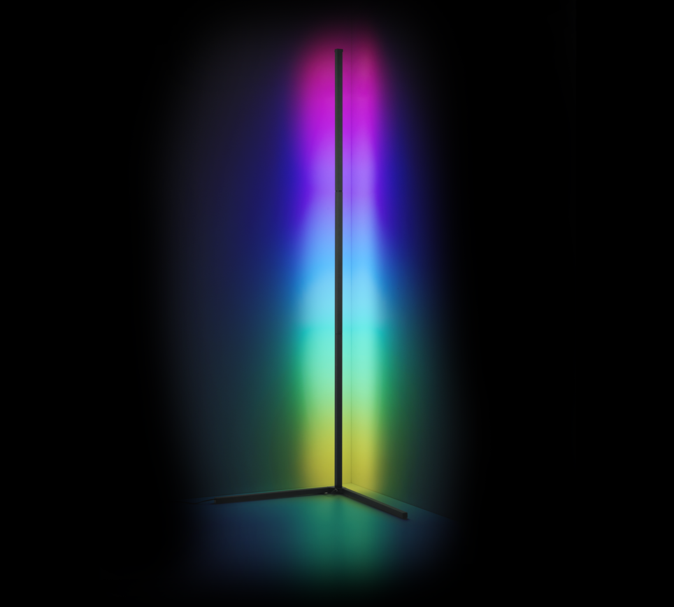 LEVEL | Floor lamp | Black | Aluminium