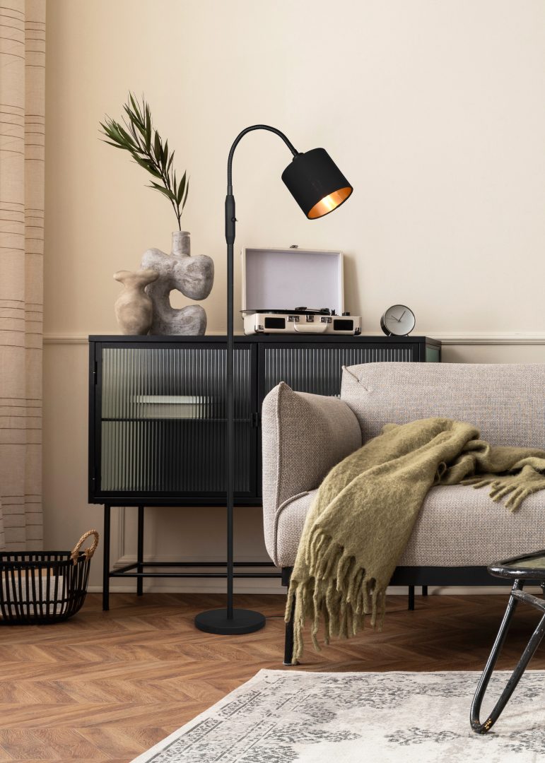 TOMMY | Floor lamp | Black mat | Metal
