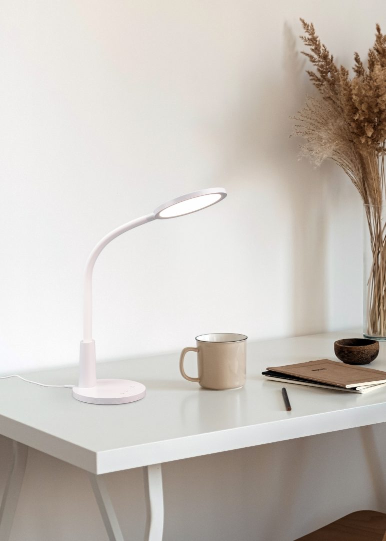 SALLY | Table lamp | White | Plastic