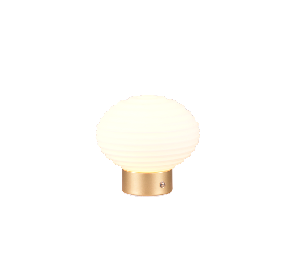 EARL | Table lamp | Brass mat | Metal