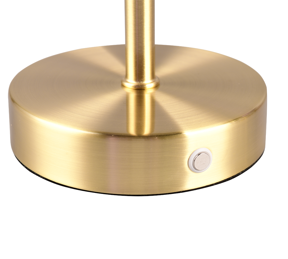 JEFF | Table lamp | Brass mat | Metal