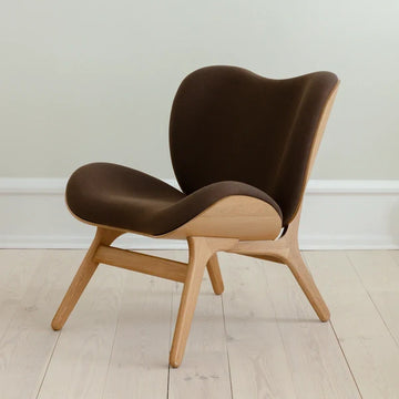 UMAGE Lifestyle Aconversationpiece Low Oak Mocca 5 2A270f04 16D4 4F33 80A4 406495D02dc8.png