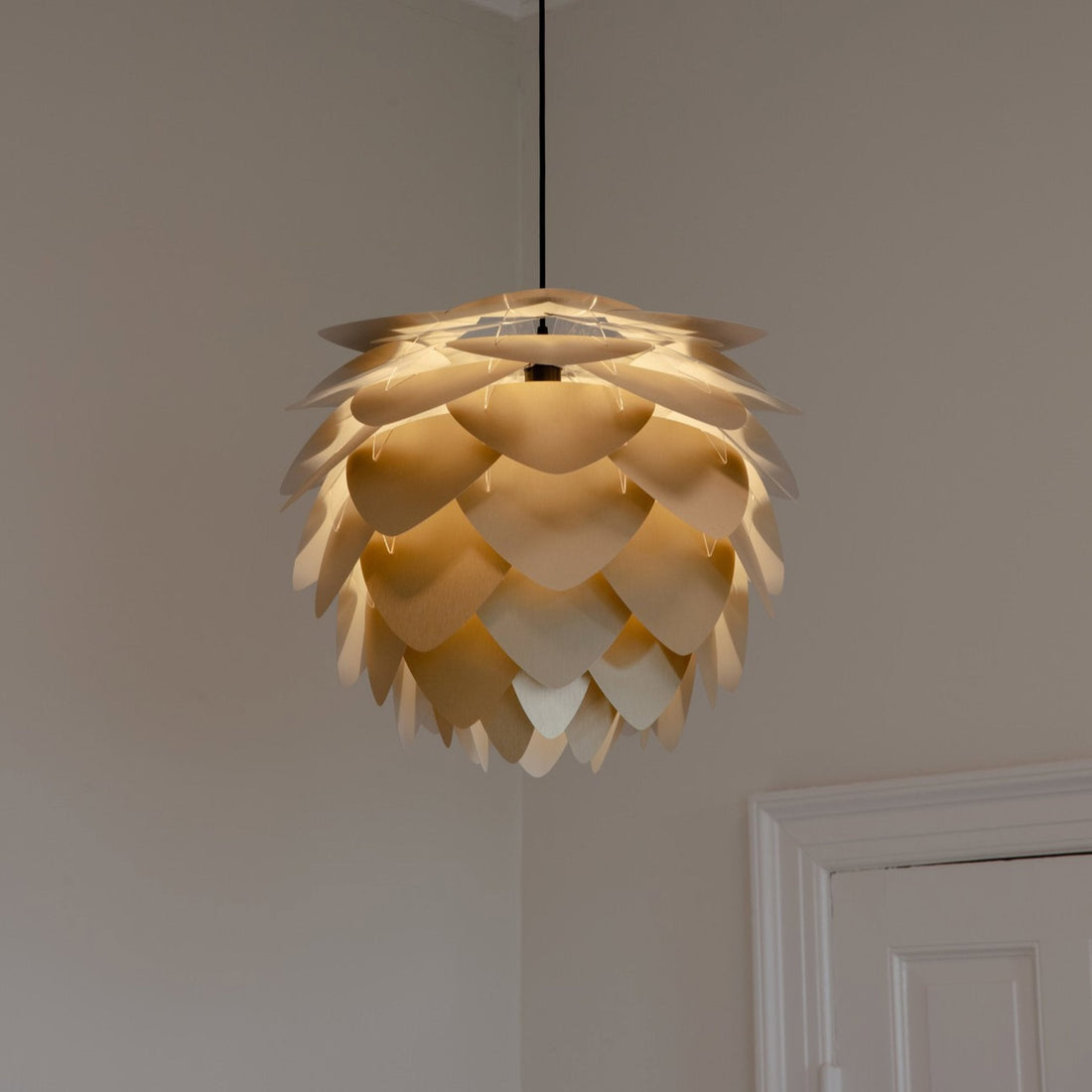 UMAGE Lifestyle Aluvia Medium Brushed Brass (1) (1).jpg