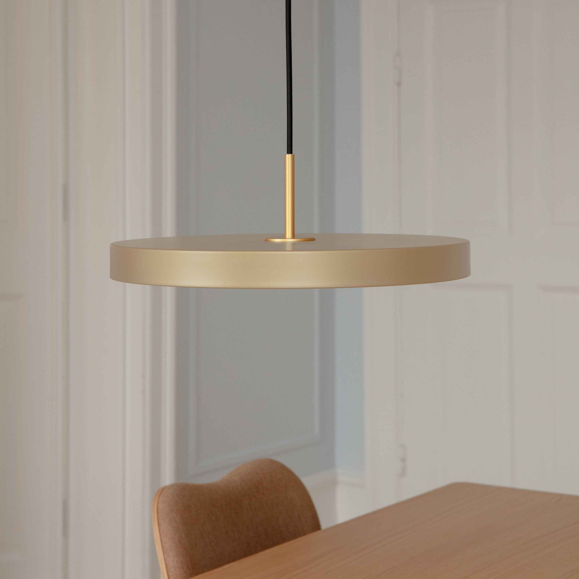UMAGE x Special Minds | Asteria pendant lamp