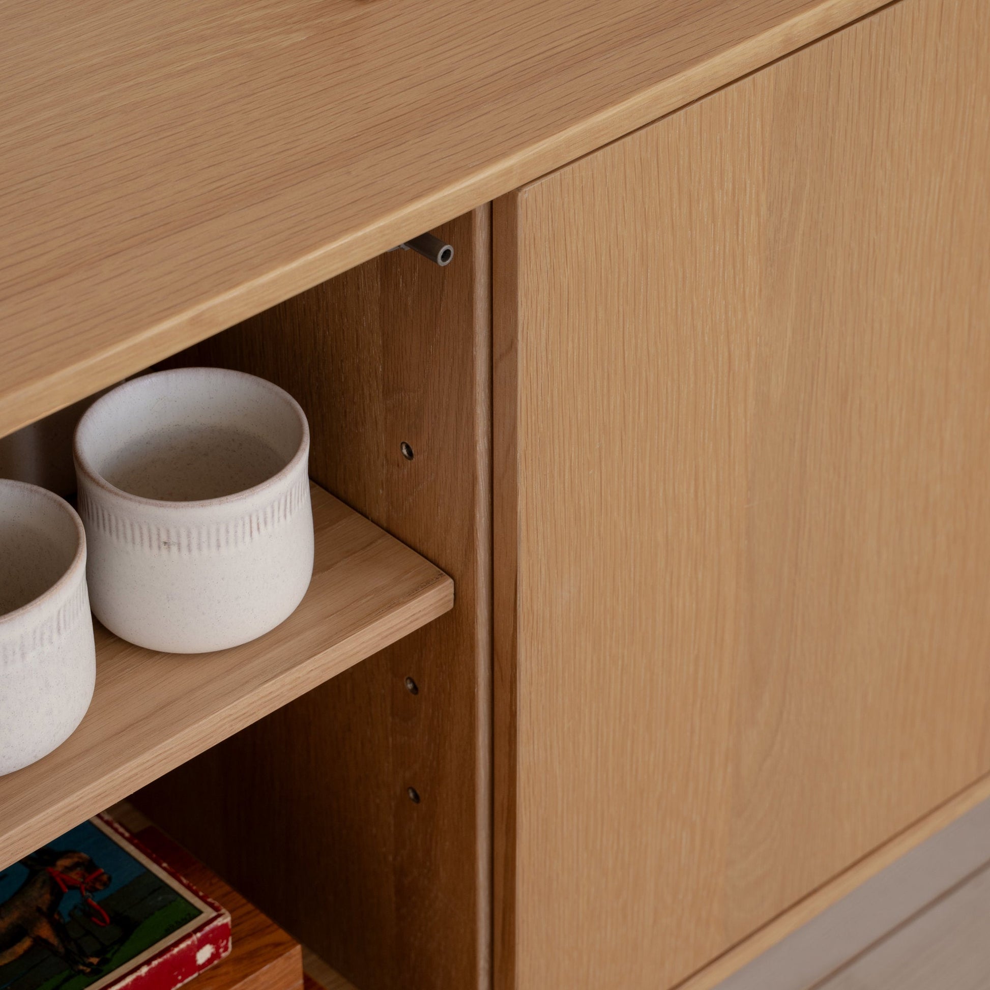 UMAGE_lifestyle_Treasures_oak_(2).jpeg