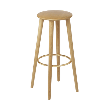 UMAGE_packshot_5520_The Socialite_bar stool_oak_(2).png